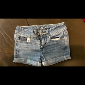 American Eagle Jean Shorts Super Stretch Size 2